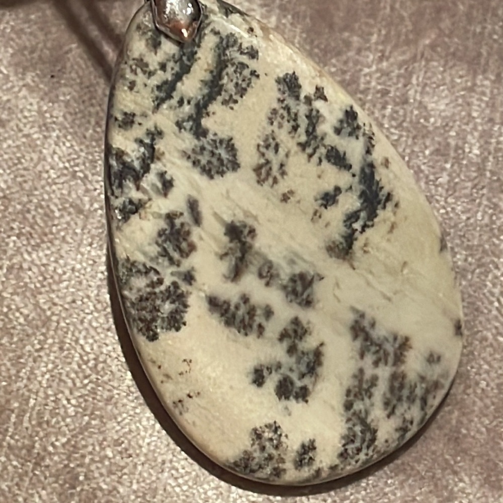 Beautiful Natural Jasper Necklace 18” chain